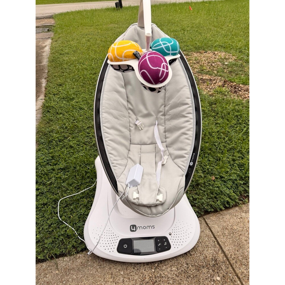 4moms mamaRoo Multi-Motion Baby Swing Smart Connectivity - Gray